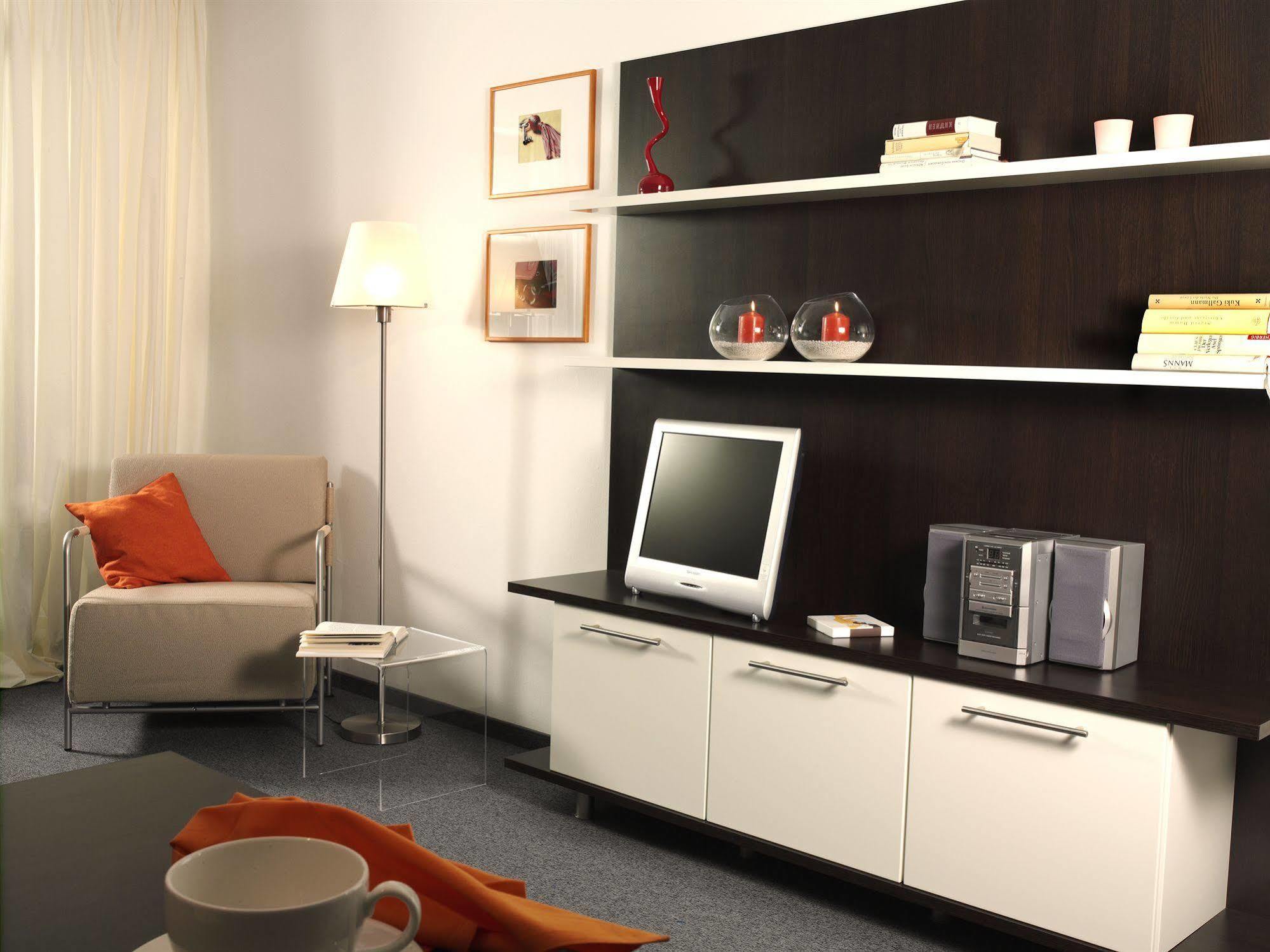 Frederics Muenchen City Schwabing Munique Quarto foto