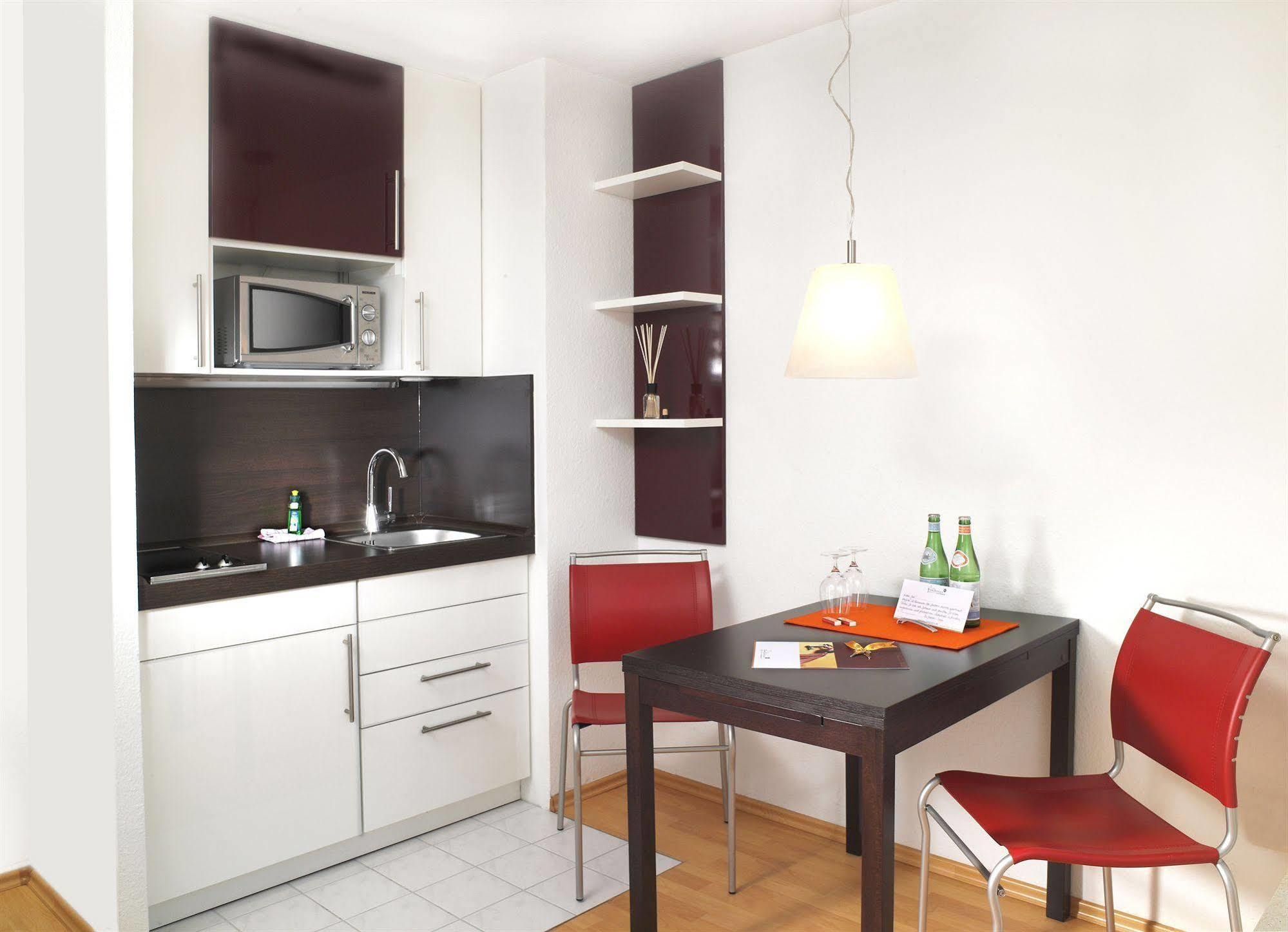 Frederics Muenchen City Schwabing Munique Exterior foto