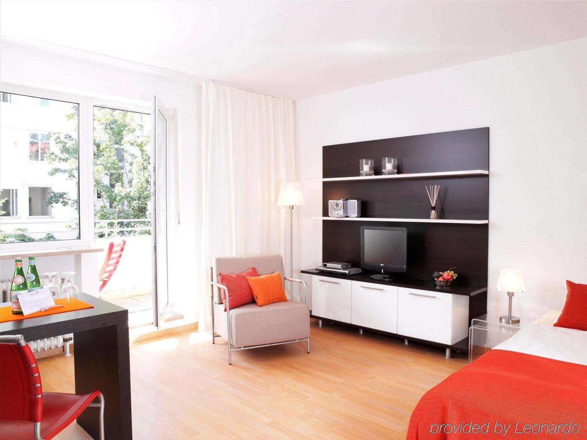 Frederics Muenchen City Schwabing Munique Quarto foto